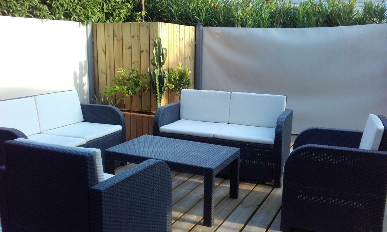 Mobile Home Service Hotelier Fréjus المظهر الخارجي الصورة